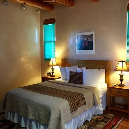 Guadalupe 3* Santa Fe